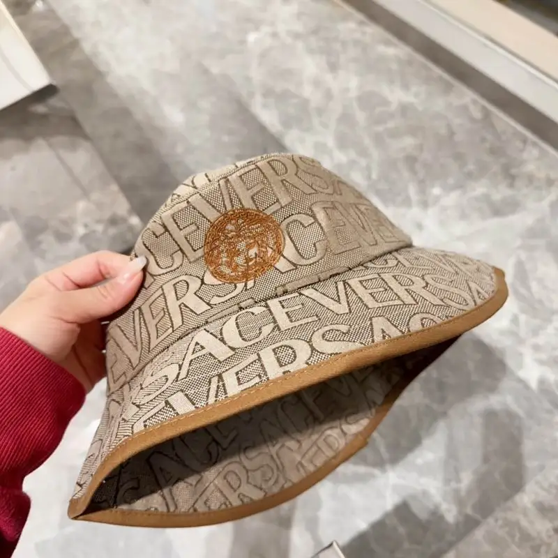 Versace hat 30 (4)
